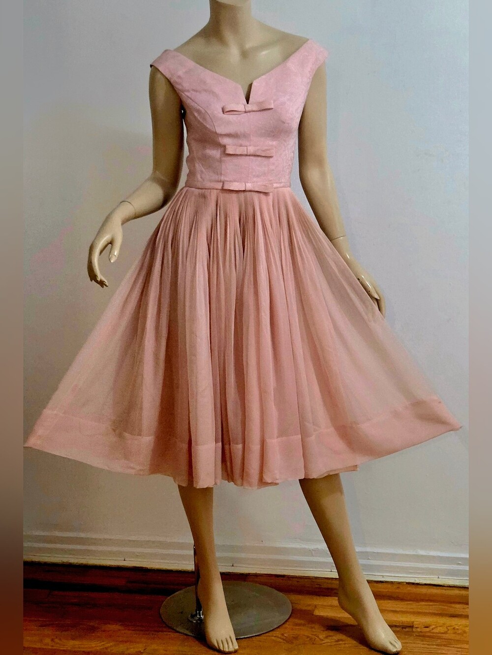 Vtg 50s Frederick& Nelson Ballet Pink Fit&!Flare Dress - Picture 2 of 6
